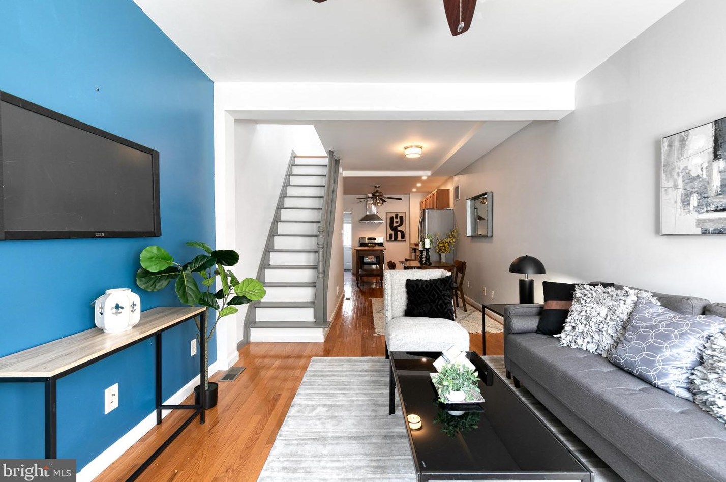 130 Curley St, Baltimore MD  21224-1331 exterior