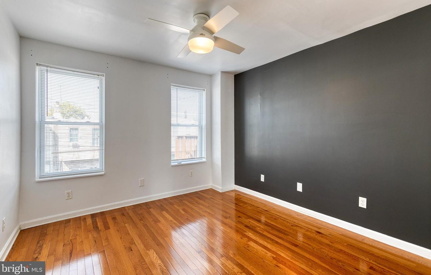 130 Curley St, Baltimore MD  21224-1331 exterior