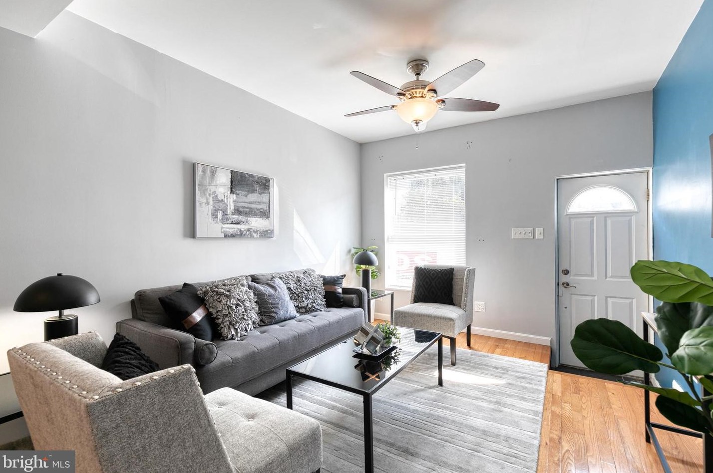 130 Curley St, Baltimore MD  21224-1331 exterior