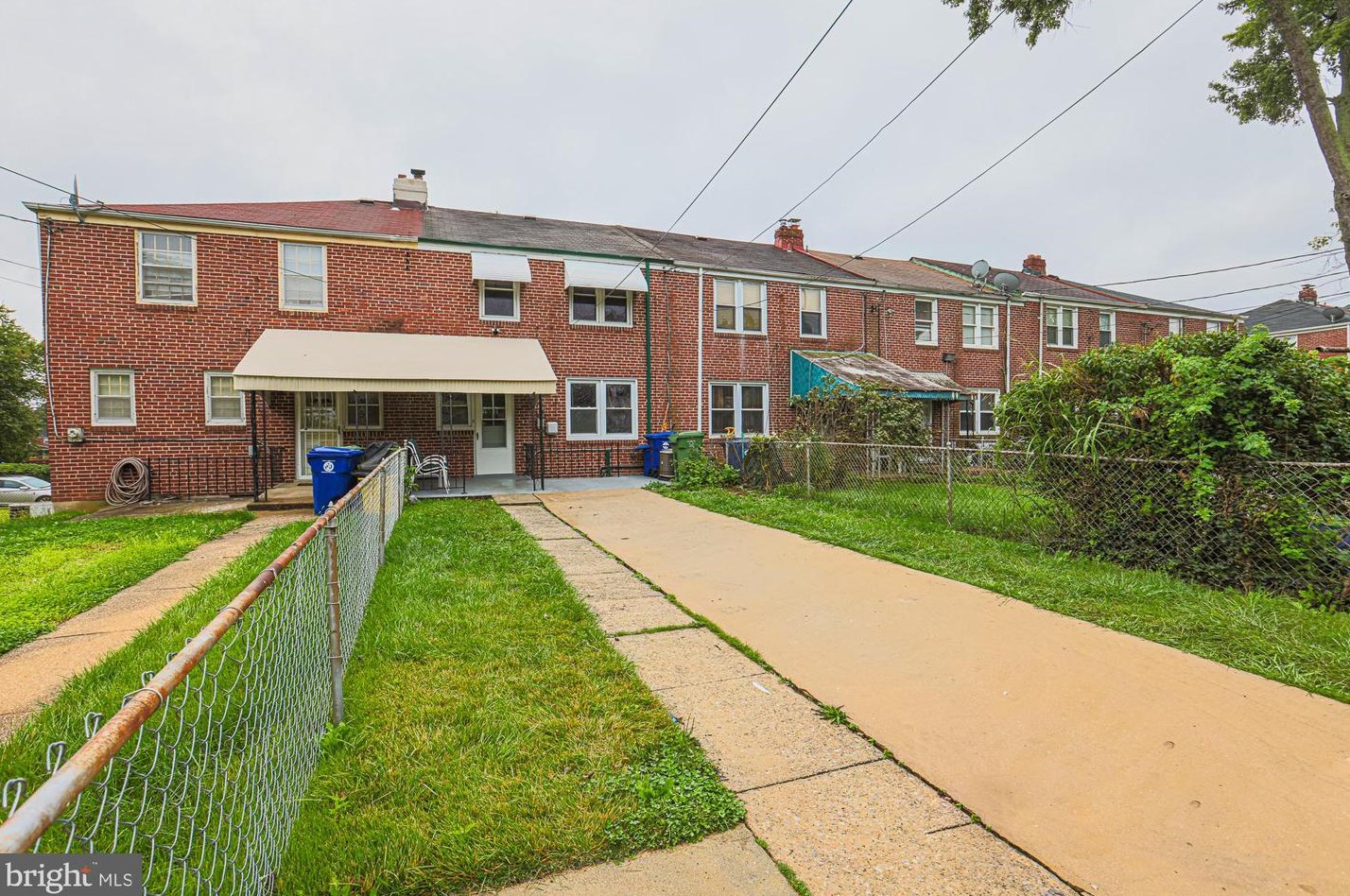 4902 Lindsay Rd, Baltimore MD 21229-1201 exterior