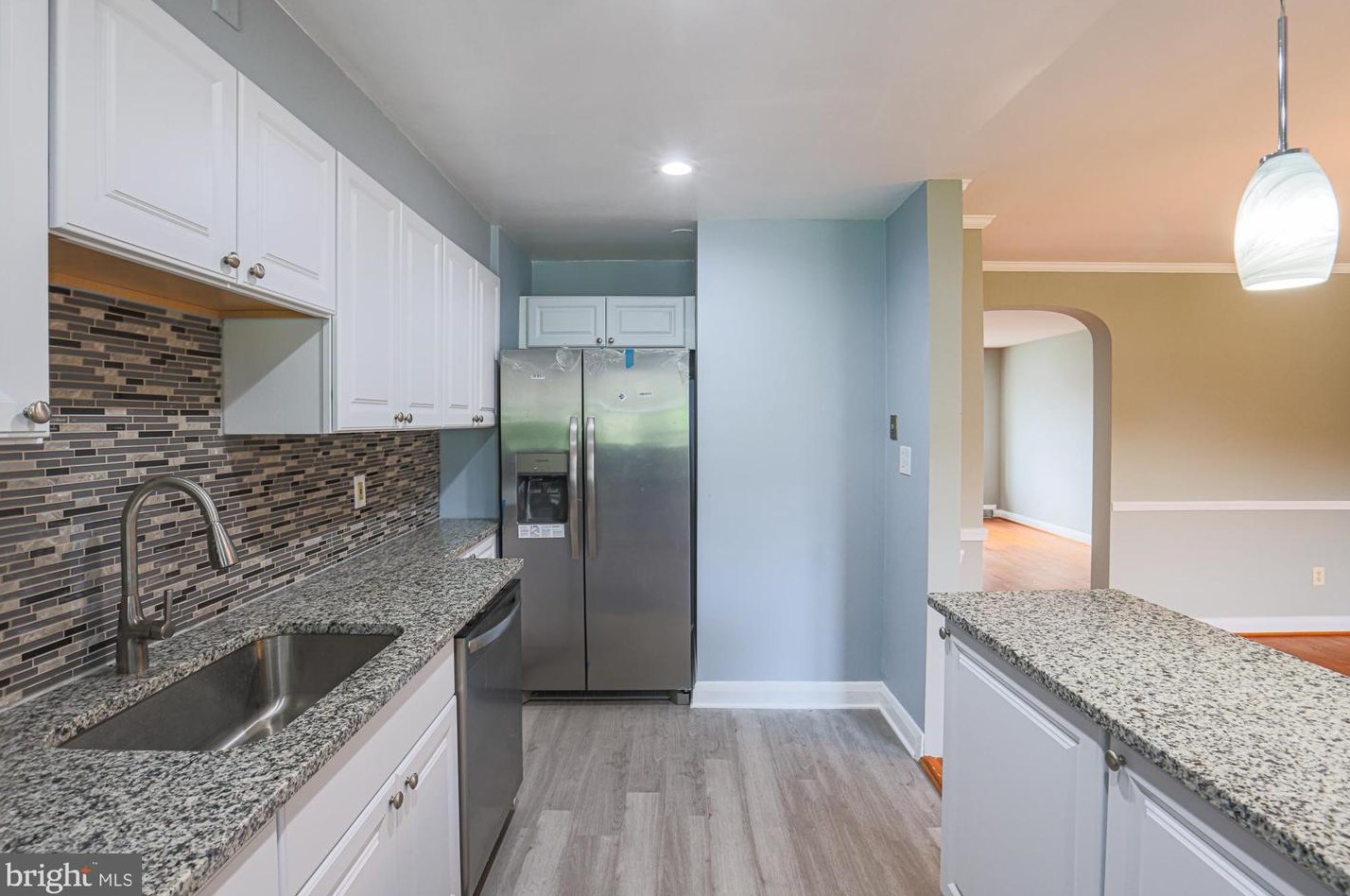 4902 Lindsay Rd, Baltimore MD 21229-1201 exterior