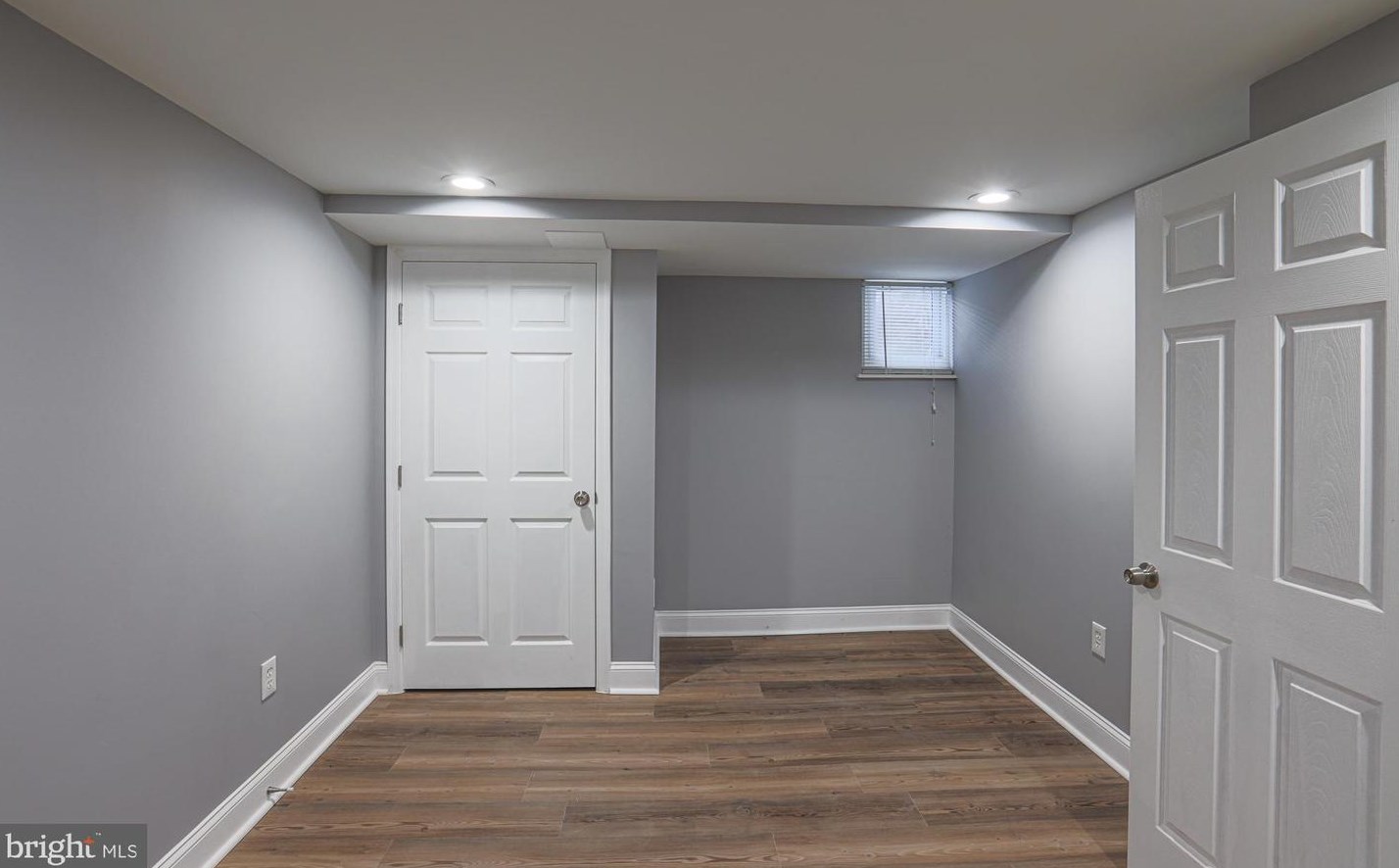 4902 Lindsay Rd, Baltimore MD 21229-1201 exterior