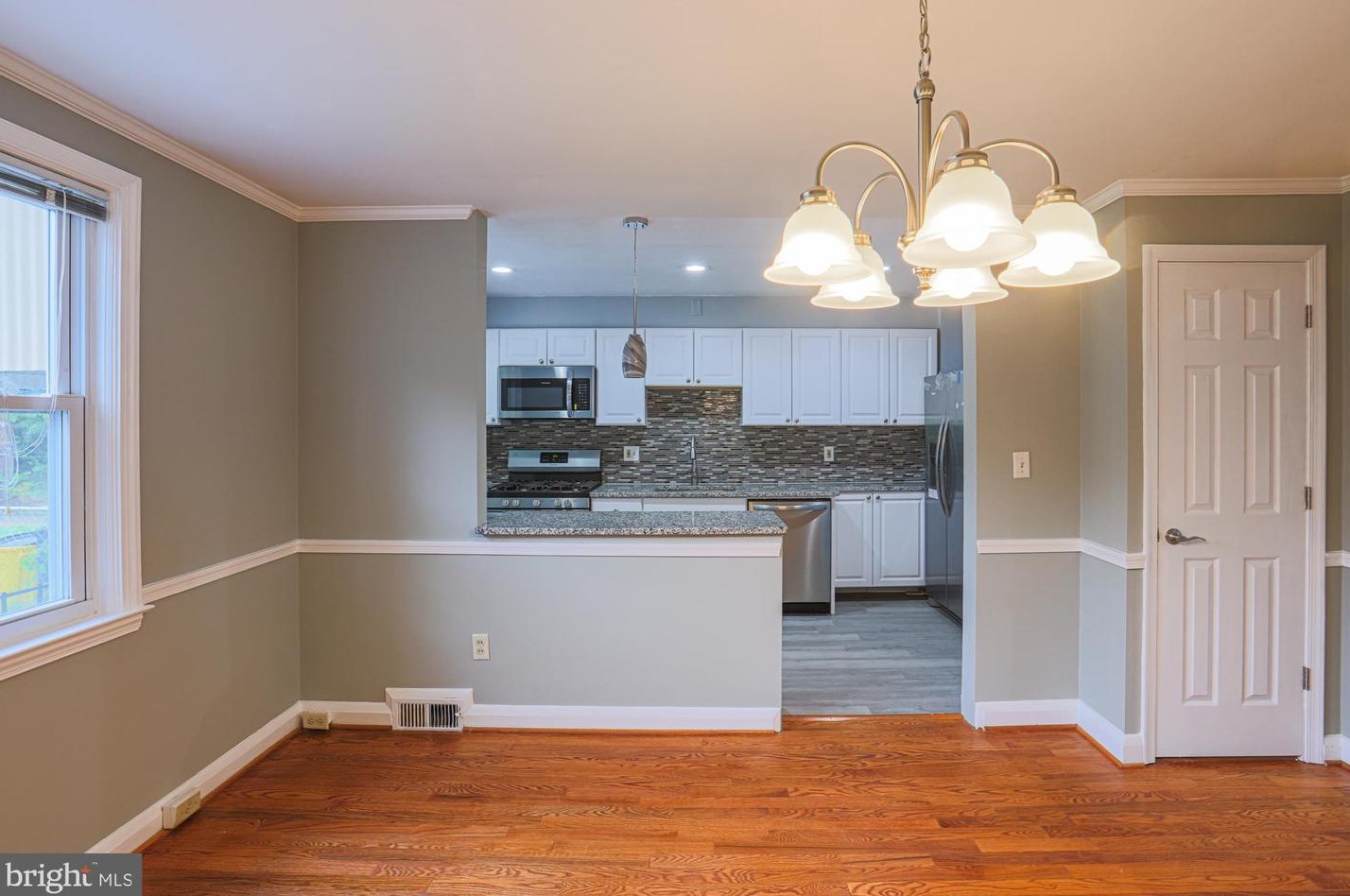 4902 Lindsay Rd, Baltimore MD 21229-1201 exterior