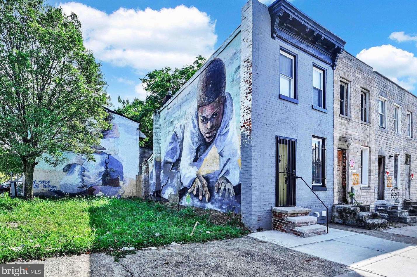 405 Monroe St, Baltimore MD  21223-3047 exterior