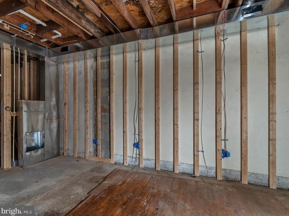 2410 Llewelyn Ave, Baltimore MD  21213-3618 exterior
