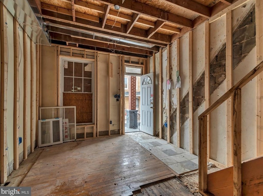 2410 Llewelyn Ave, Baltimore MD  21213-3618 exterior