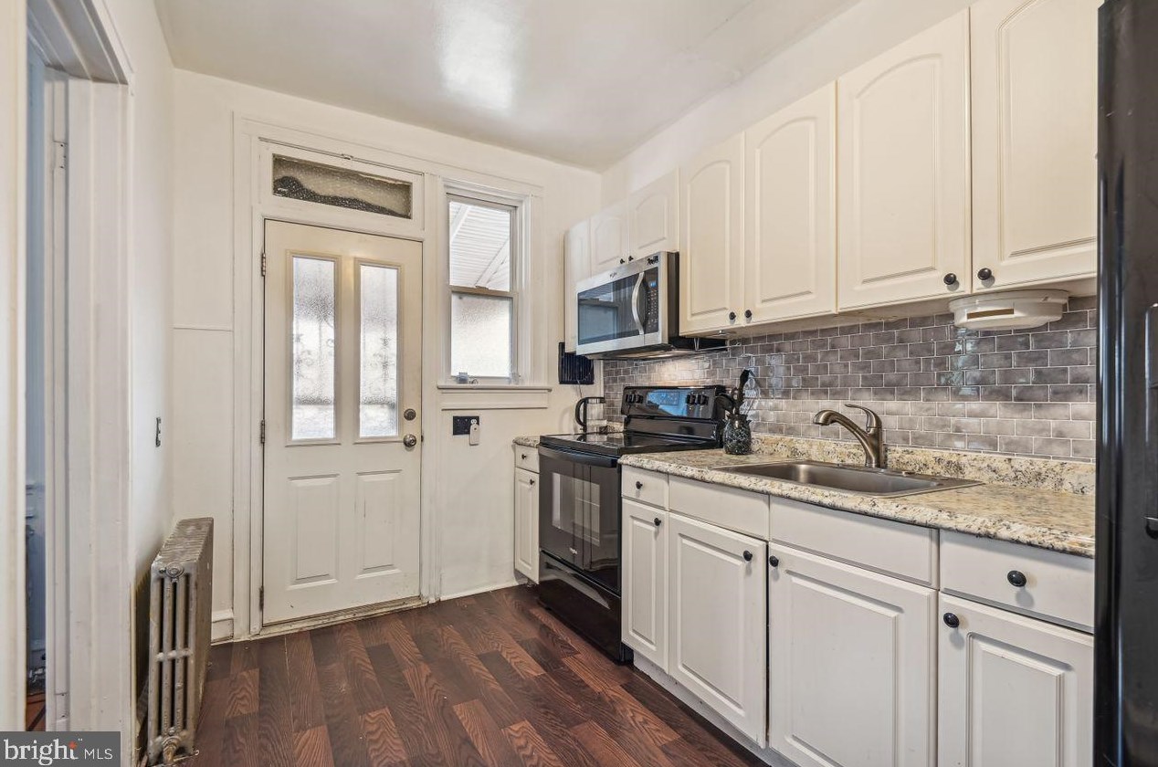 4353 Sheldon Ave, Baltimore MD 21206-6436 exterior