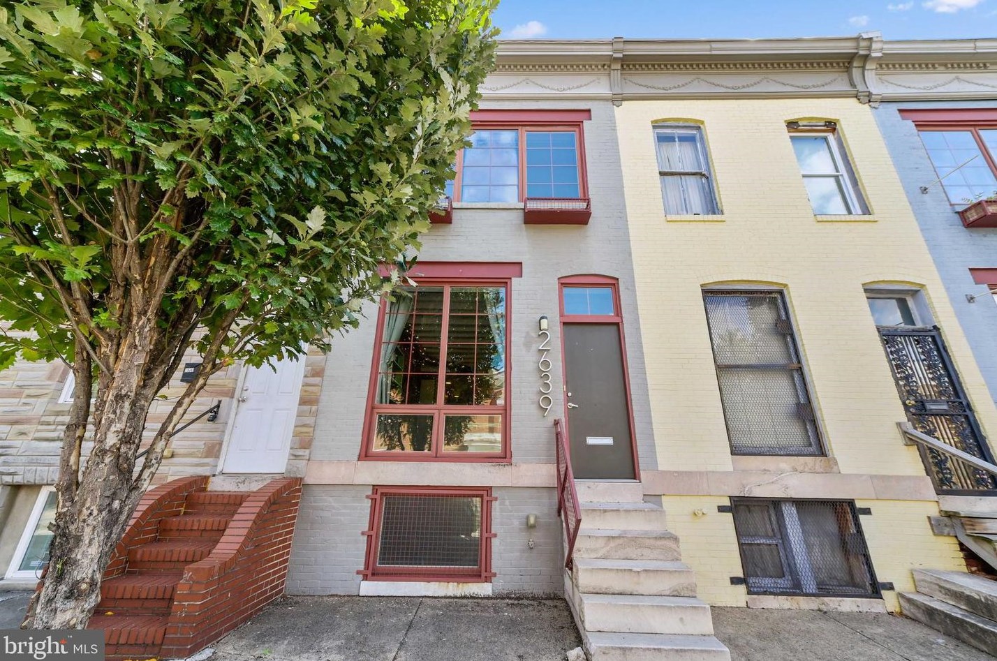 2639 Howard St, Baltimore MD  21218-4508 exterior