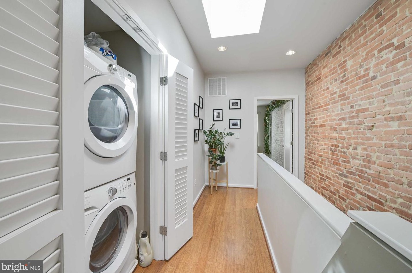 2639 Howard St, Baltimore MD  21218-4508 exterior