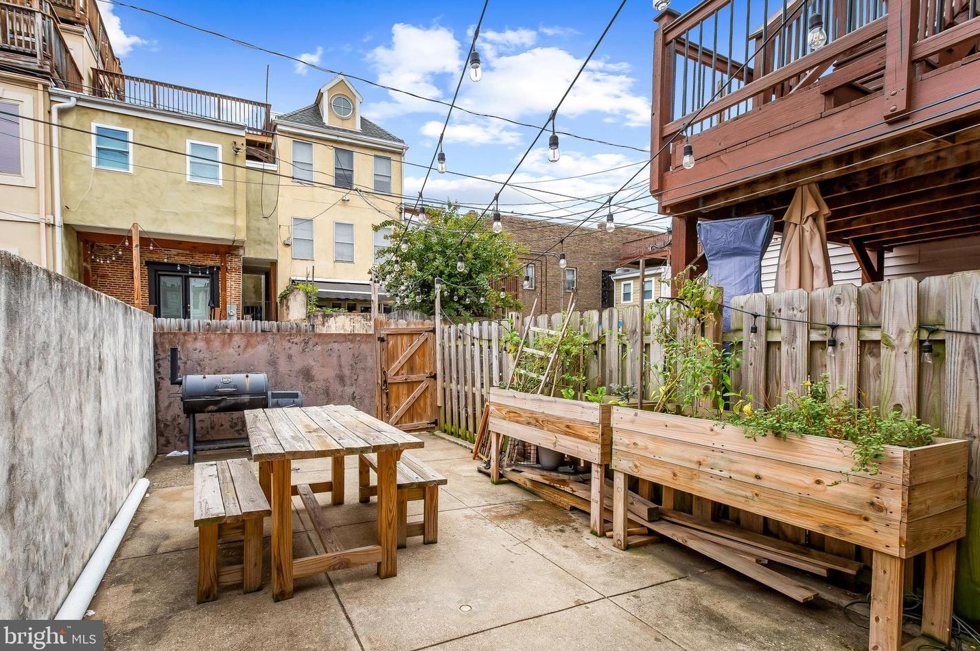 1115 Bouldin St, Baltimore MD  21224-5022 exterior