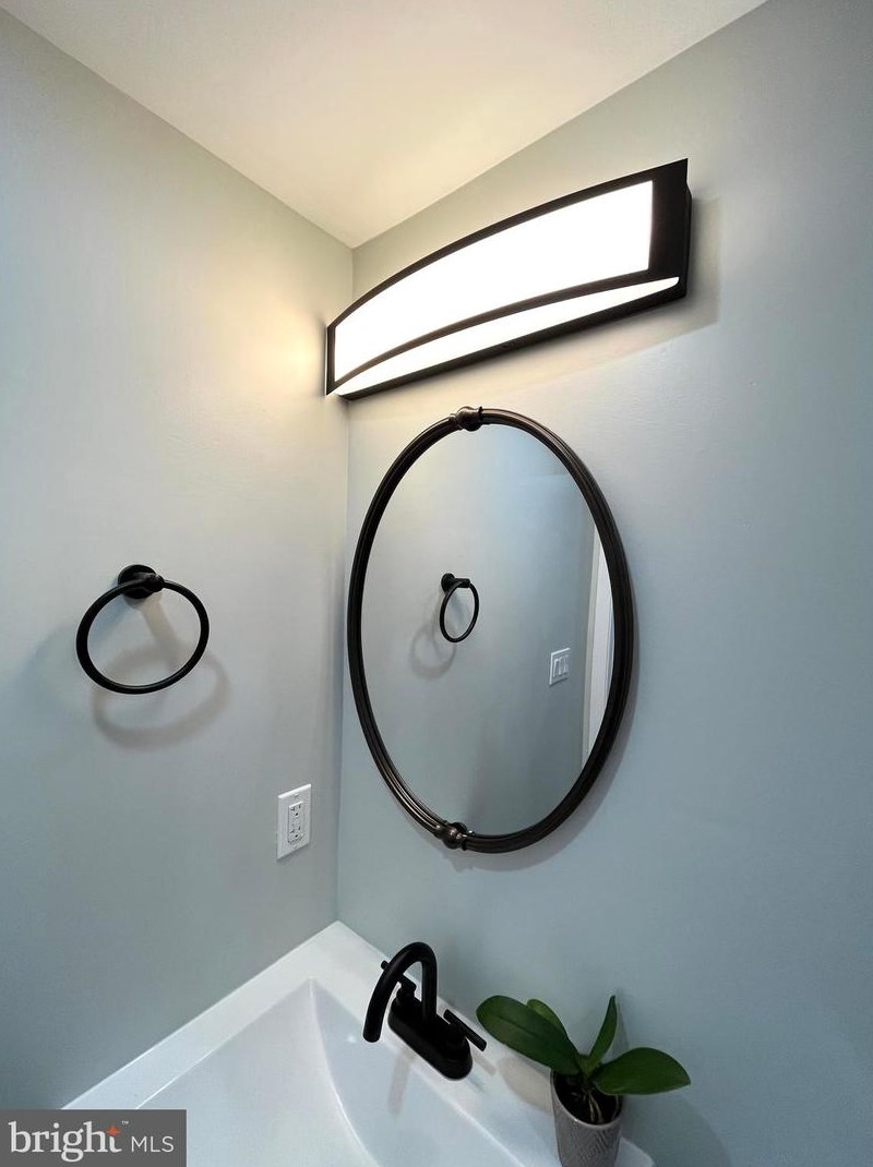 3531 Horton Ave, Baltimore MD 21225-1844 exterior