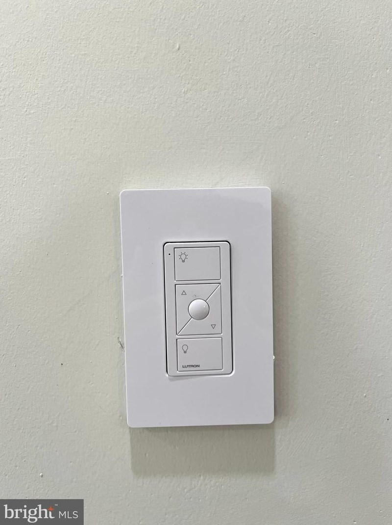 3531 Horton Ave, Baltimore MD 21225-1844 exterior