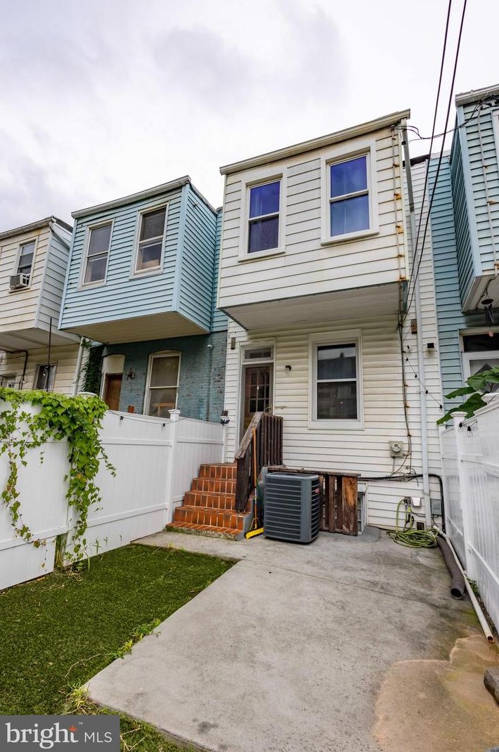 530 Lehigh St, Baltimore MD  21224-4423 exterior