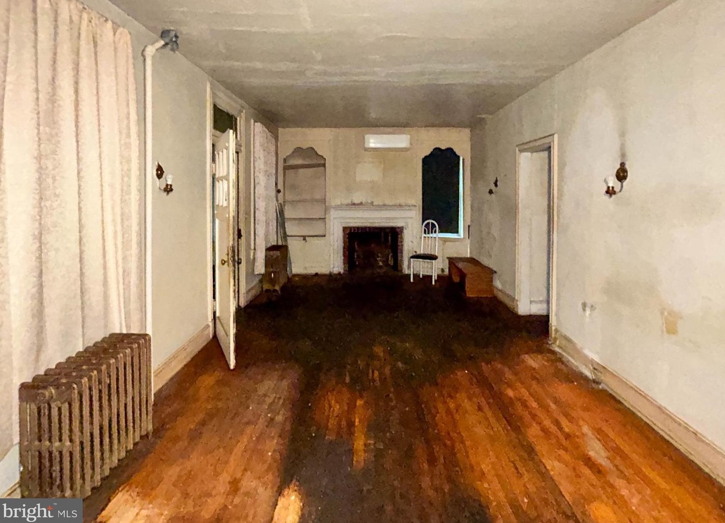 2903 Woodland Ave, Baltimore MD  21215-6406 exterior