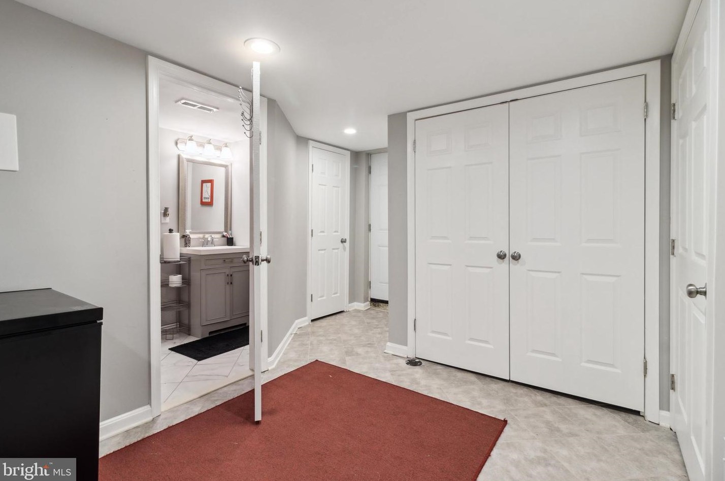 1426 Meridene Dr, Baltimore MD  21239-2027 exterior
