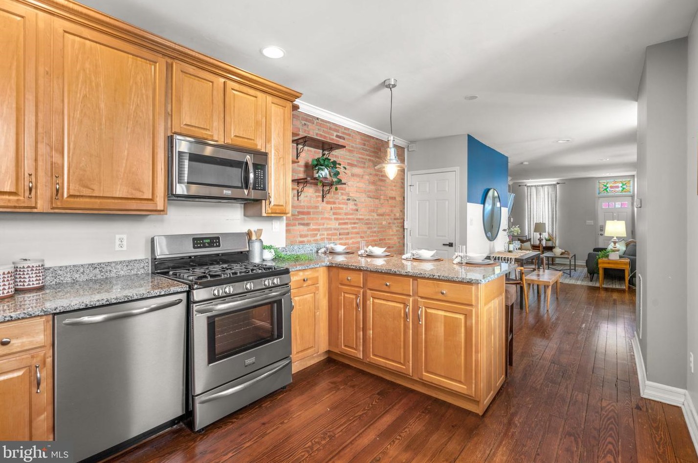 1303 Patapsco St, Baltimore MD 21225-4019 exterior