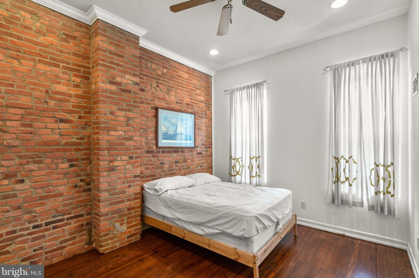 1303 Patapsco St, Baltimore MD 21225-4019 exterior