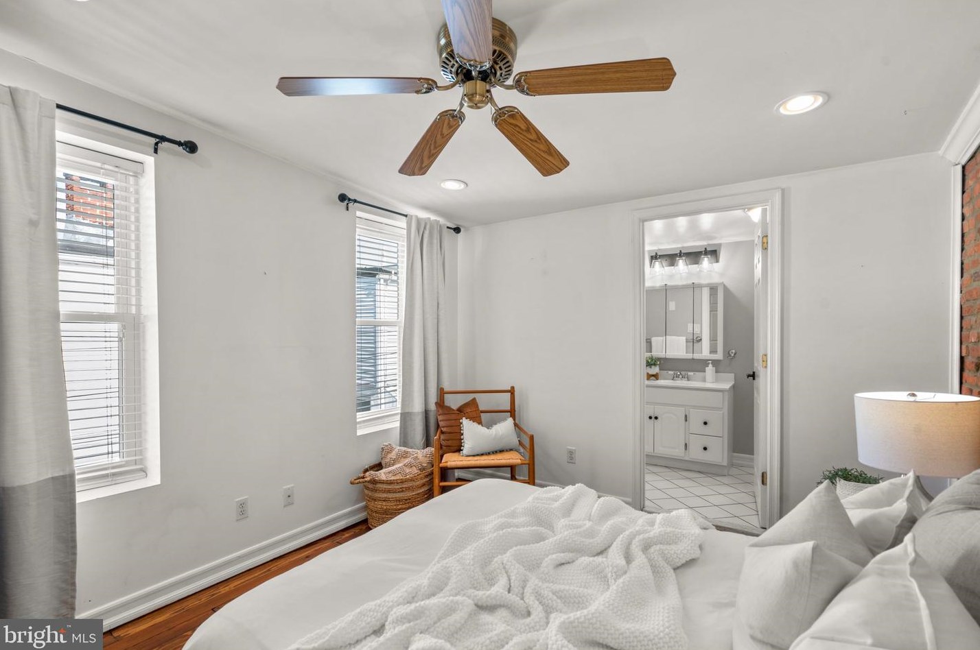 1303 Patapsco St, Baltimore MD 21225-4019 exterior