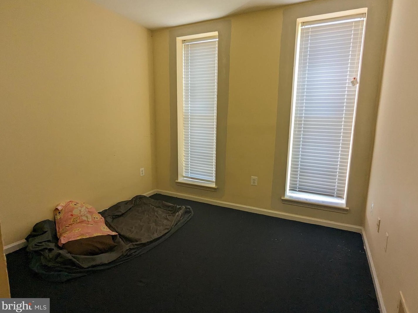 1022 Carey St, Baltimore MD 21223-2621 exterior