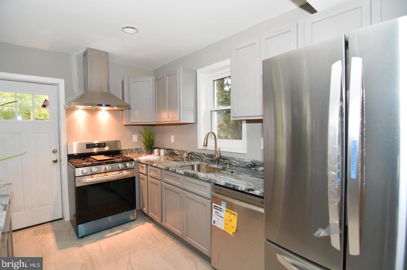 3311 Dolfield Ave, Baltimore MD  21215-7226 exterior