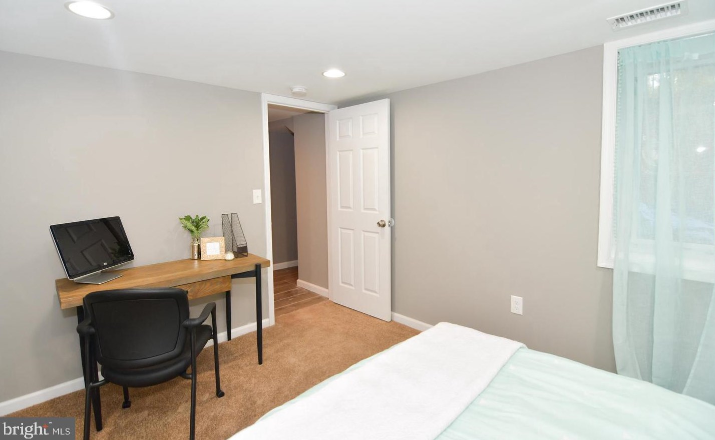 3311 Dolfield Ave, Baltimore MD  21215-7226 exterior