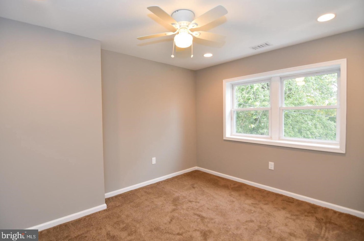 3311 Dolfield Ave, Baltimore MD  21215-7226 exterior