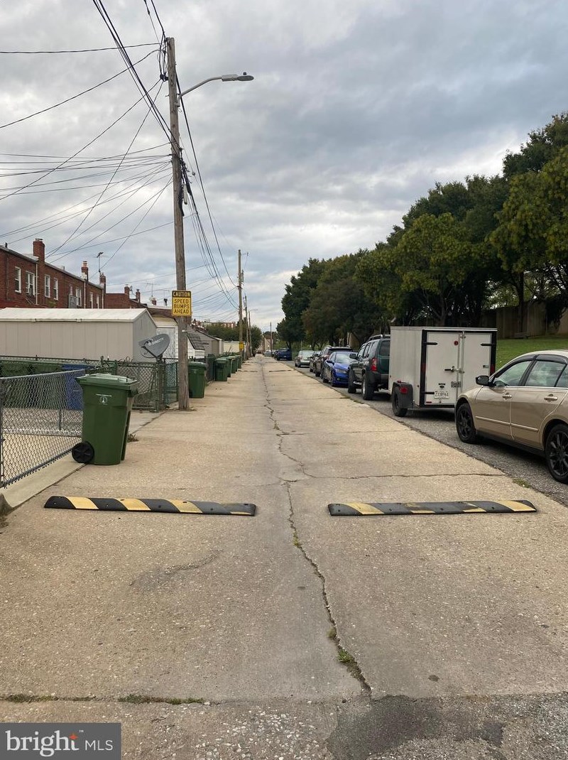 821 Umbra St, Baltimore MD  21224-4612 exterior