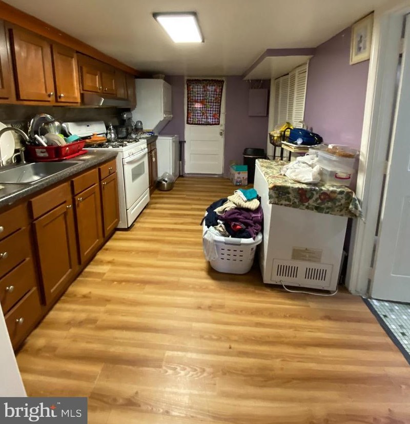 821 Umbra St, Baltimore MD  21224-4612 exterior