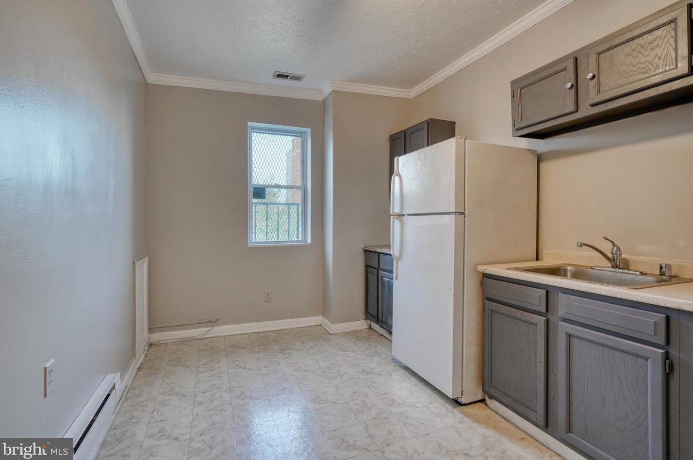 322 Paca St, Baltimore MD 21201-1814 exterior