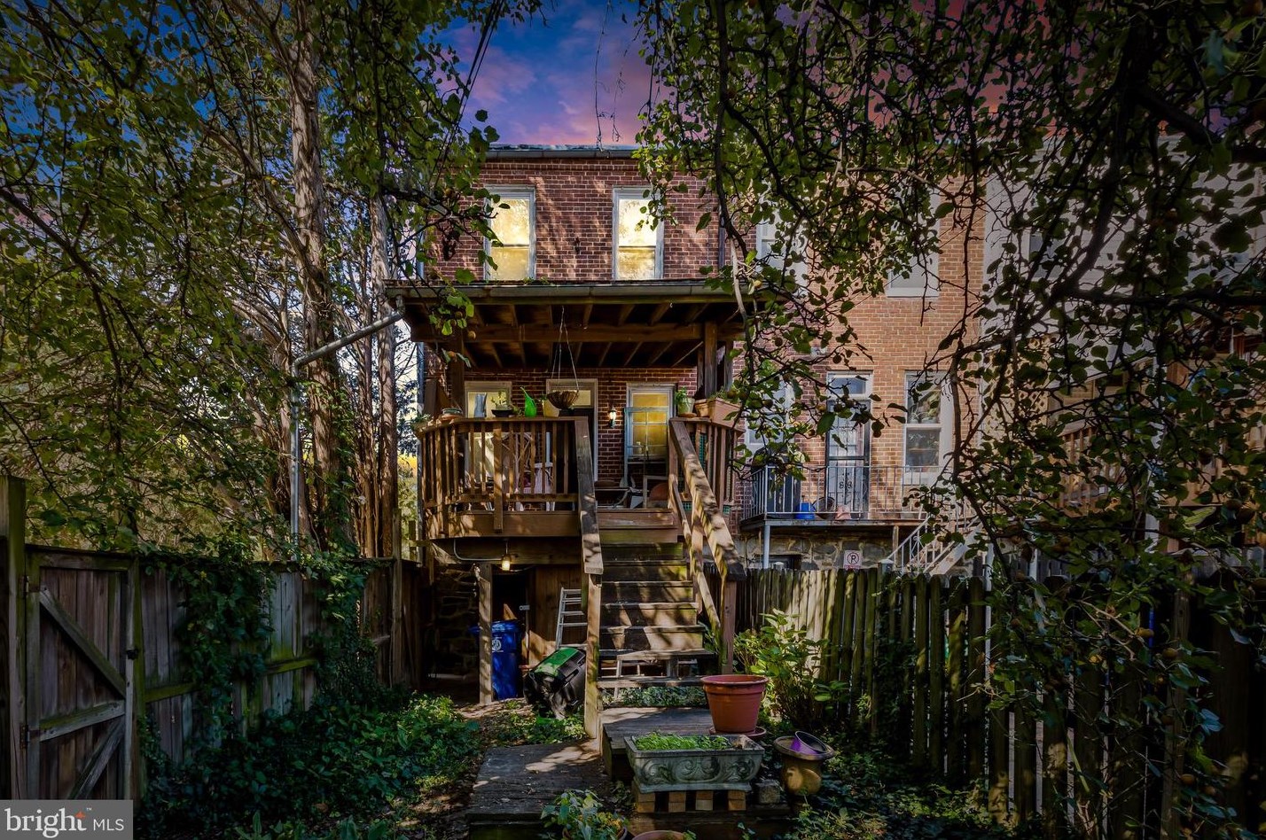 1333 40th St, Baltimore MD  21211-1728 exterior