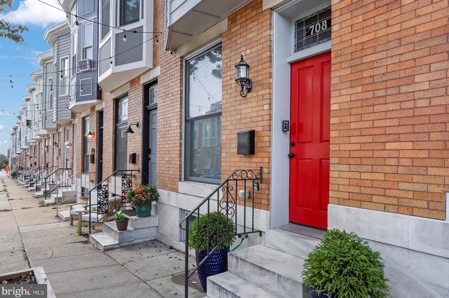 708 Potomac St, Baltimore MD  21224-3955 exterior