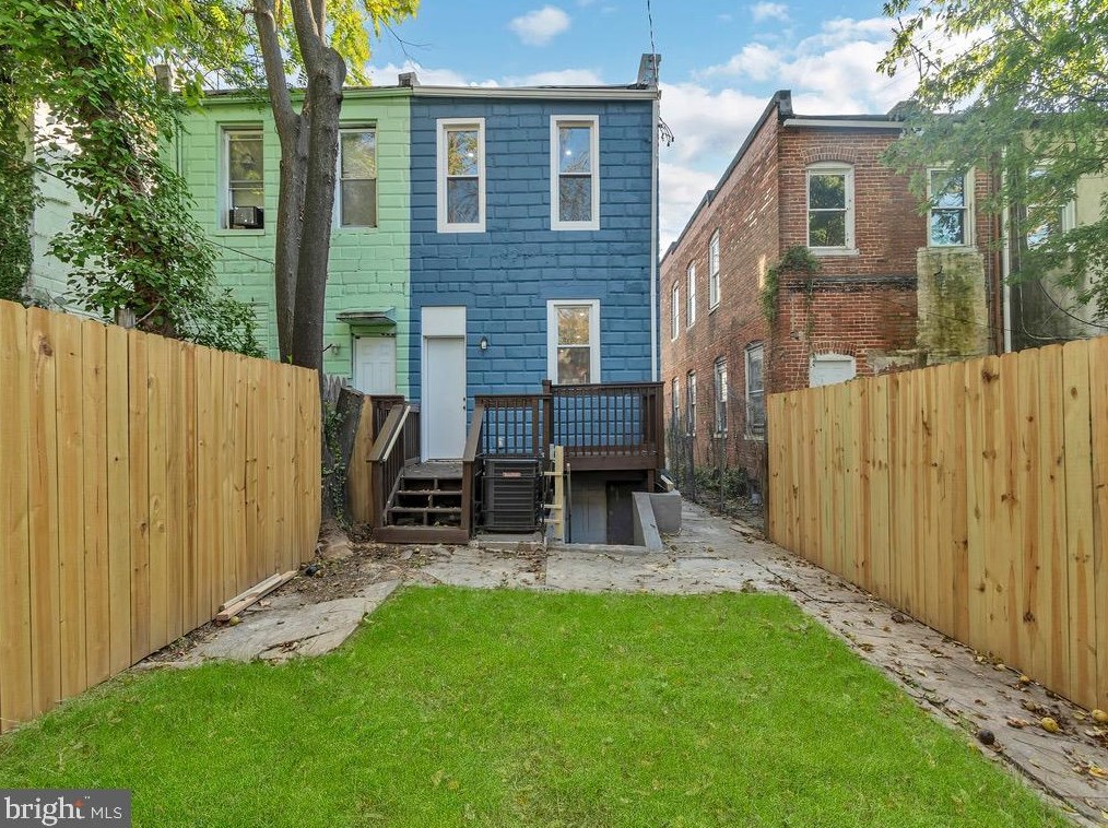 236 Collins Ave, Baltimore MD  21229-3612 exterior