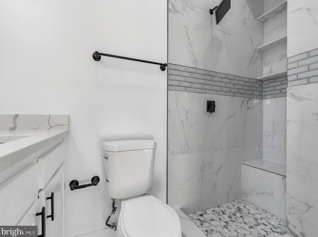 236 Collins Ave, Baltimore MD  21229-3612 exterior