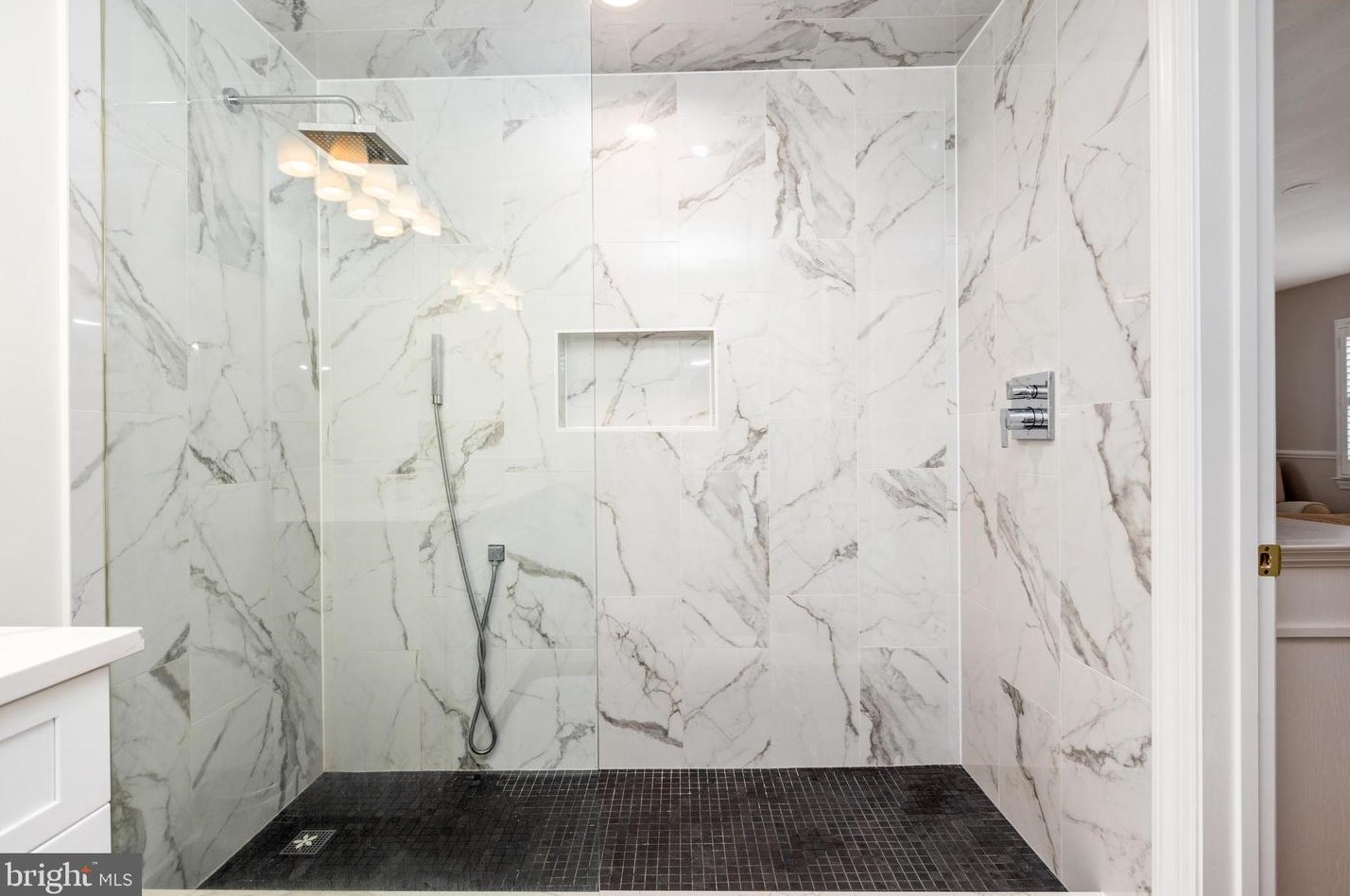 5220 Tilbury Way, Baltimore MD  21212-3504 exterior