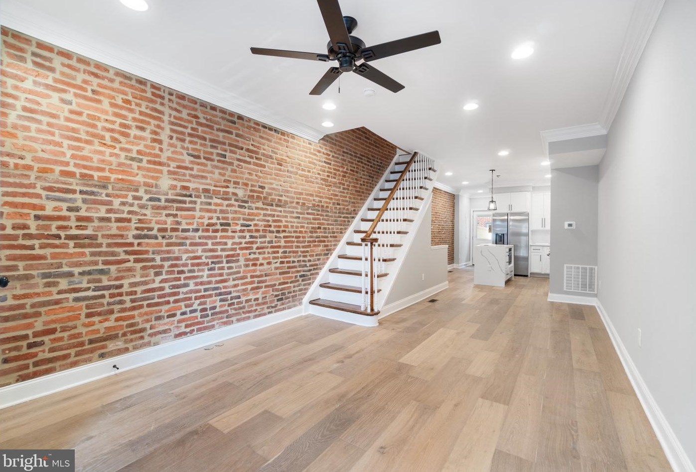 443 Robinson St, Baltimore MD  21224-1328 exterior