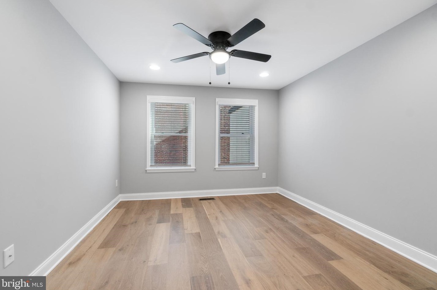 443 Robinson St, Baltimore MD  21224-1328 exterior