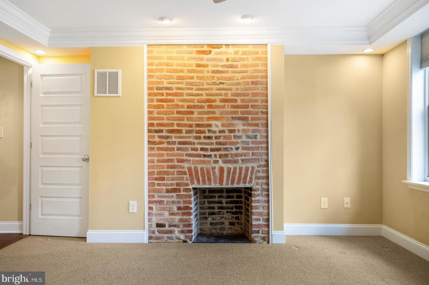 314 Wolfe St, Baltimore MD  21231-2530 exterior