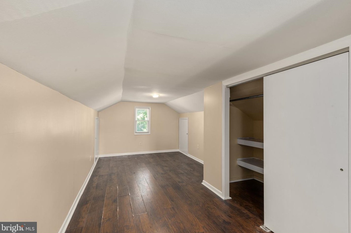 901 Kresson St, Baltimore MD  21224-4504 exterior