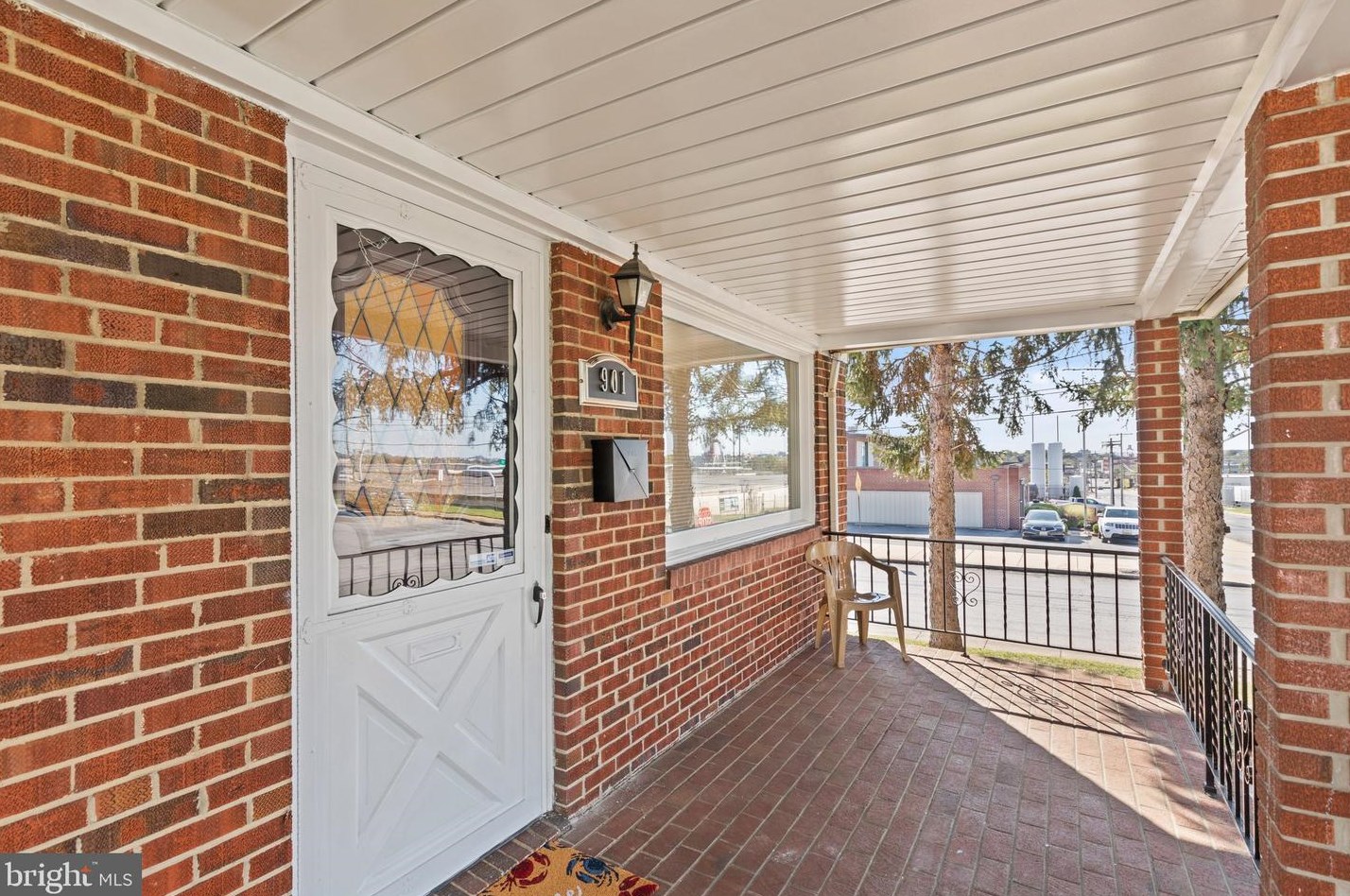 901 Kresson St, Baltimore MD  21224-4504 exterior