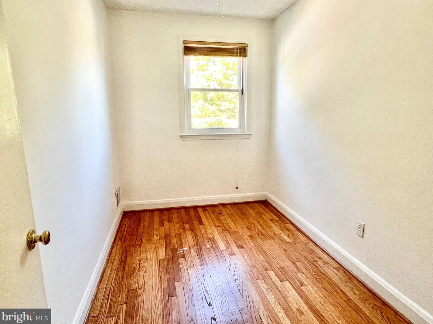 1443 Roland Heights Ave, Baltimore MD  21211-1212 exterior