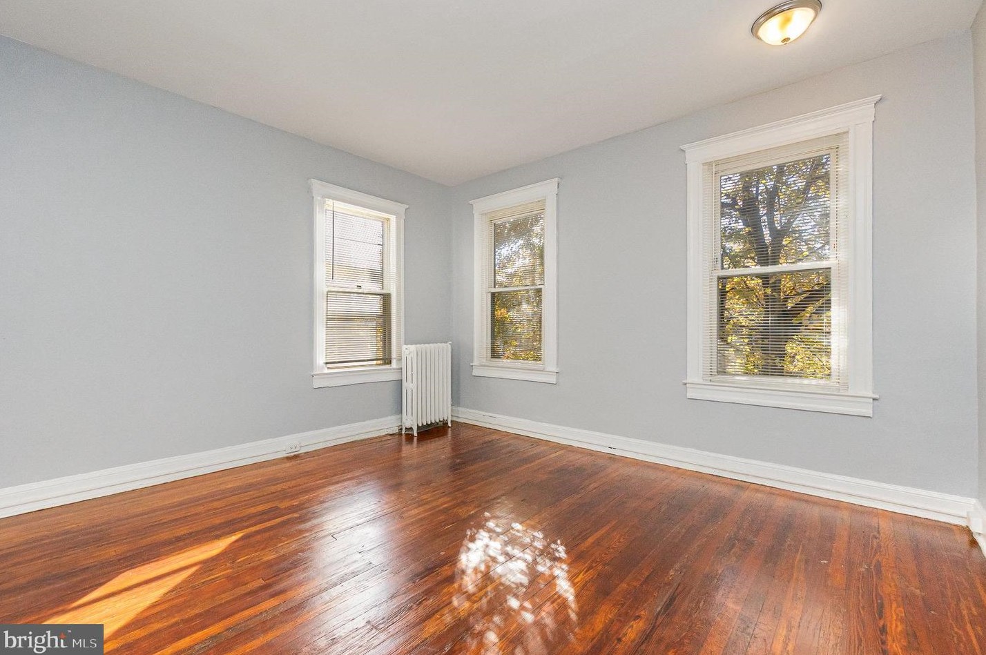 515 Linwood Ave, Baltimore MD  21205-2704 exterior