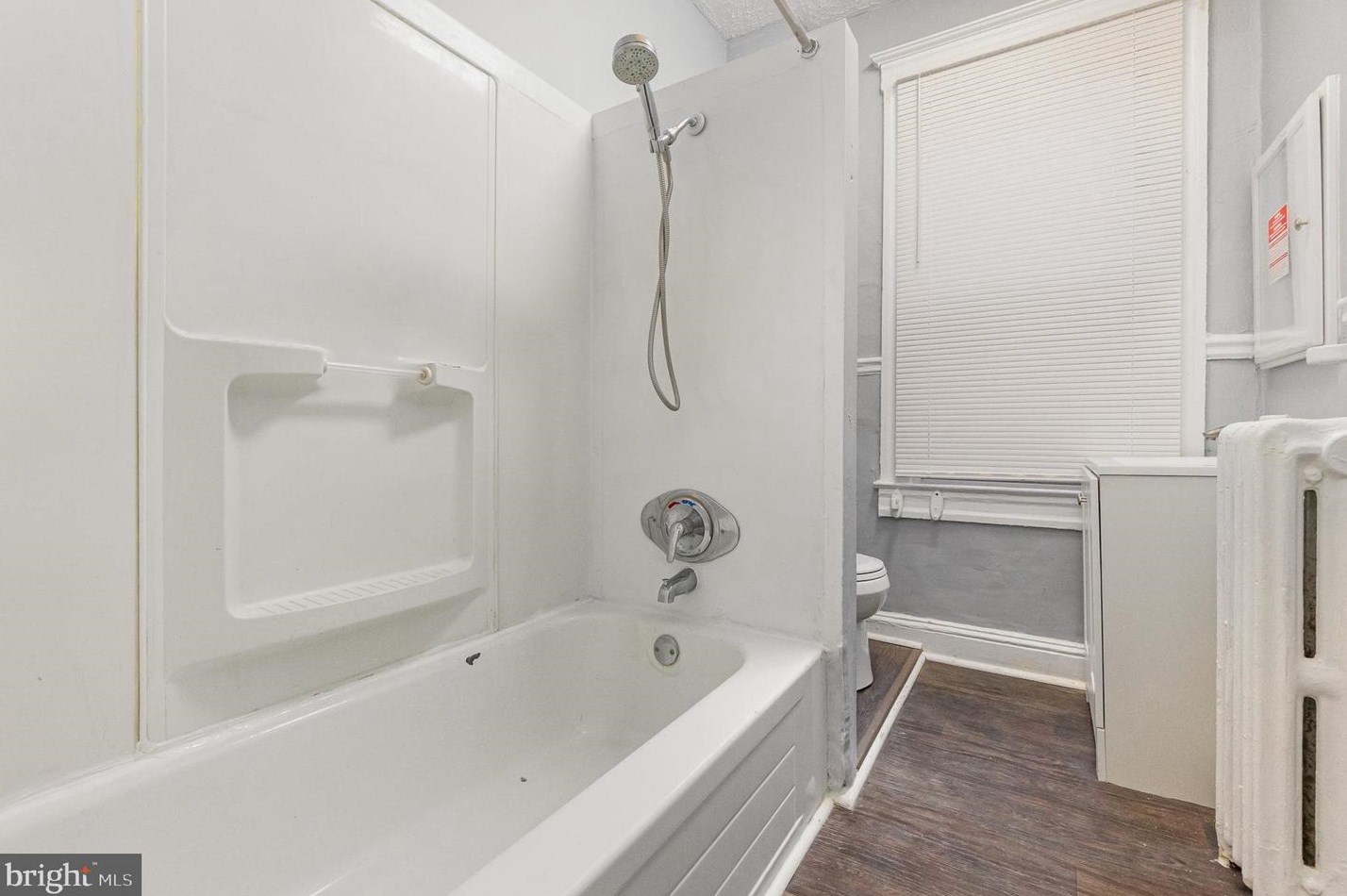 515 Linwood Ave, Baltimore MD  21205-2704 exterior