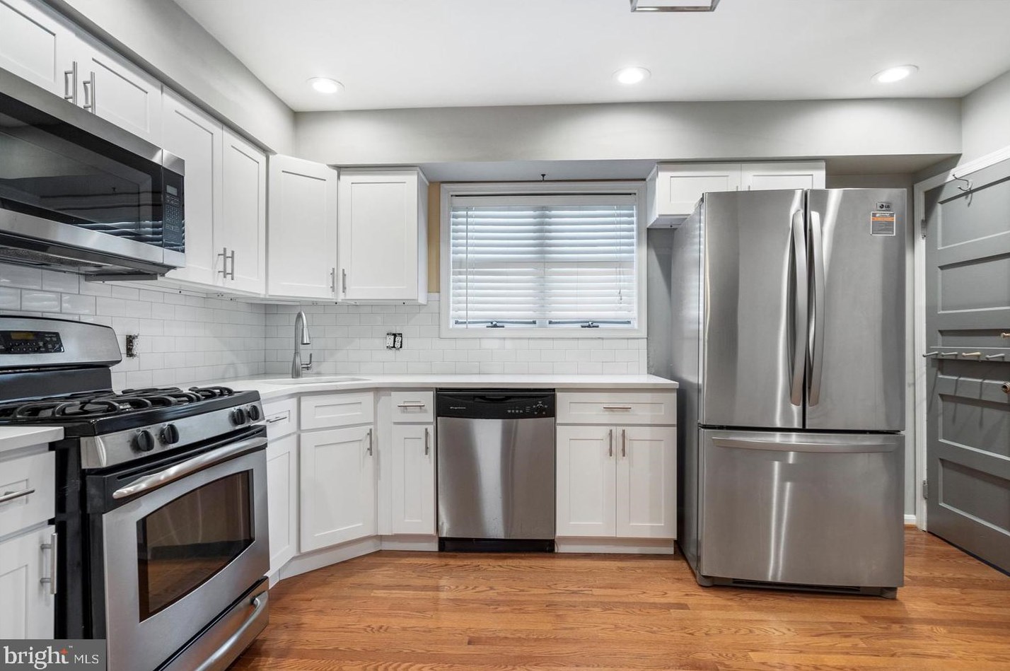 4518 Weitzel Ave, Baltimore MD  21214-2855 exterior