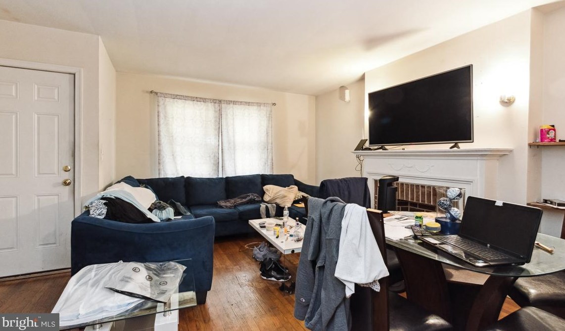 825 Woodington Rd, Baltimore MD  21229-1839 exterior