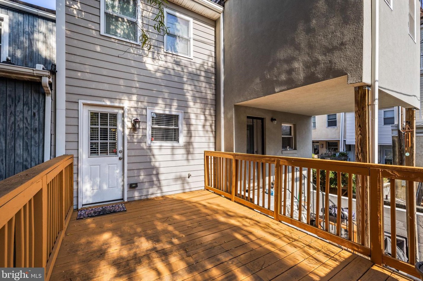 3305 Clyde St, Baltimore MD  21224-5126 exterior