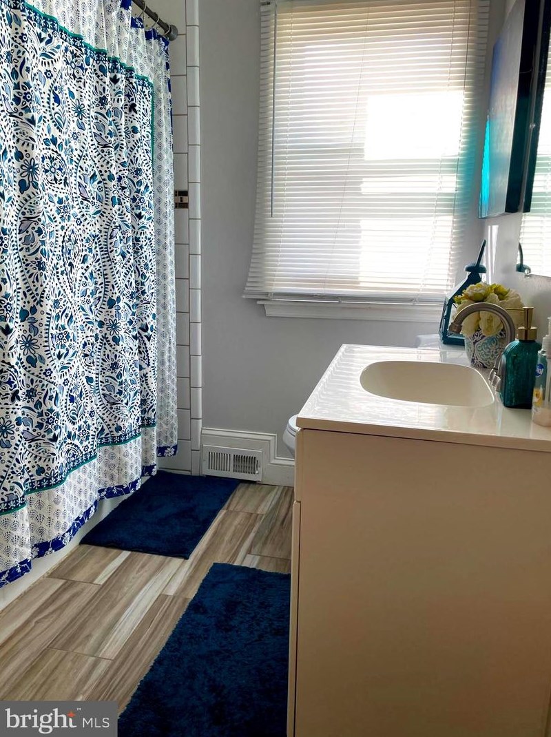 2824 Oakford Ave, Baltimore MD  21215-6812 exterior