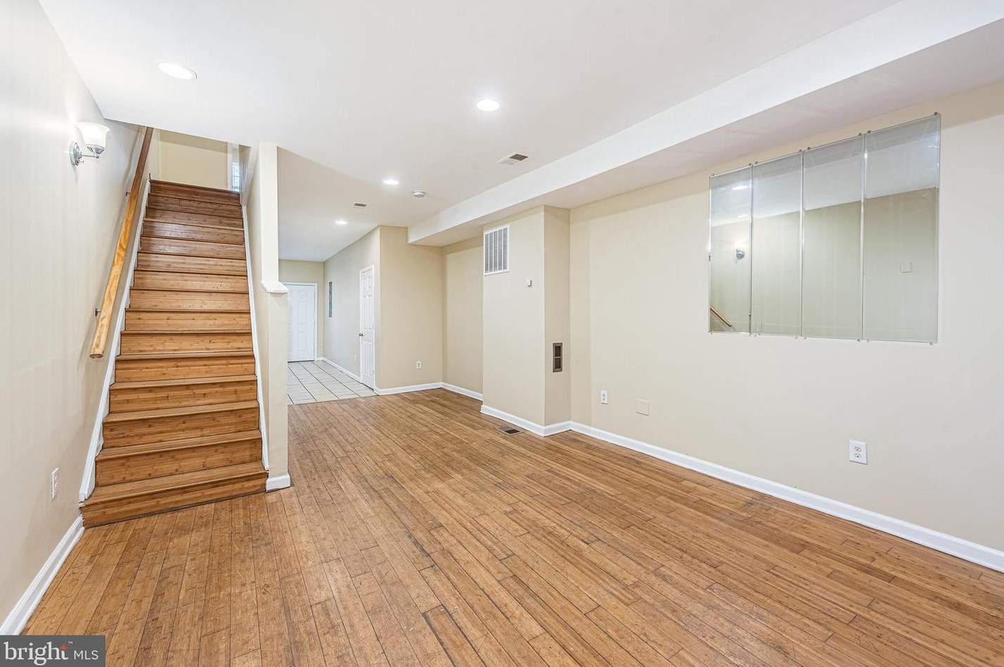 335 Stricker St, Baltimore MD  21223-3115 exterior