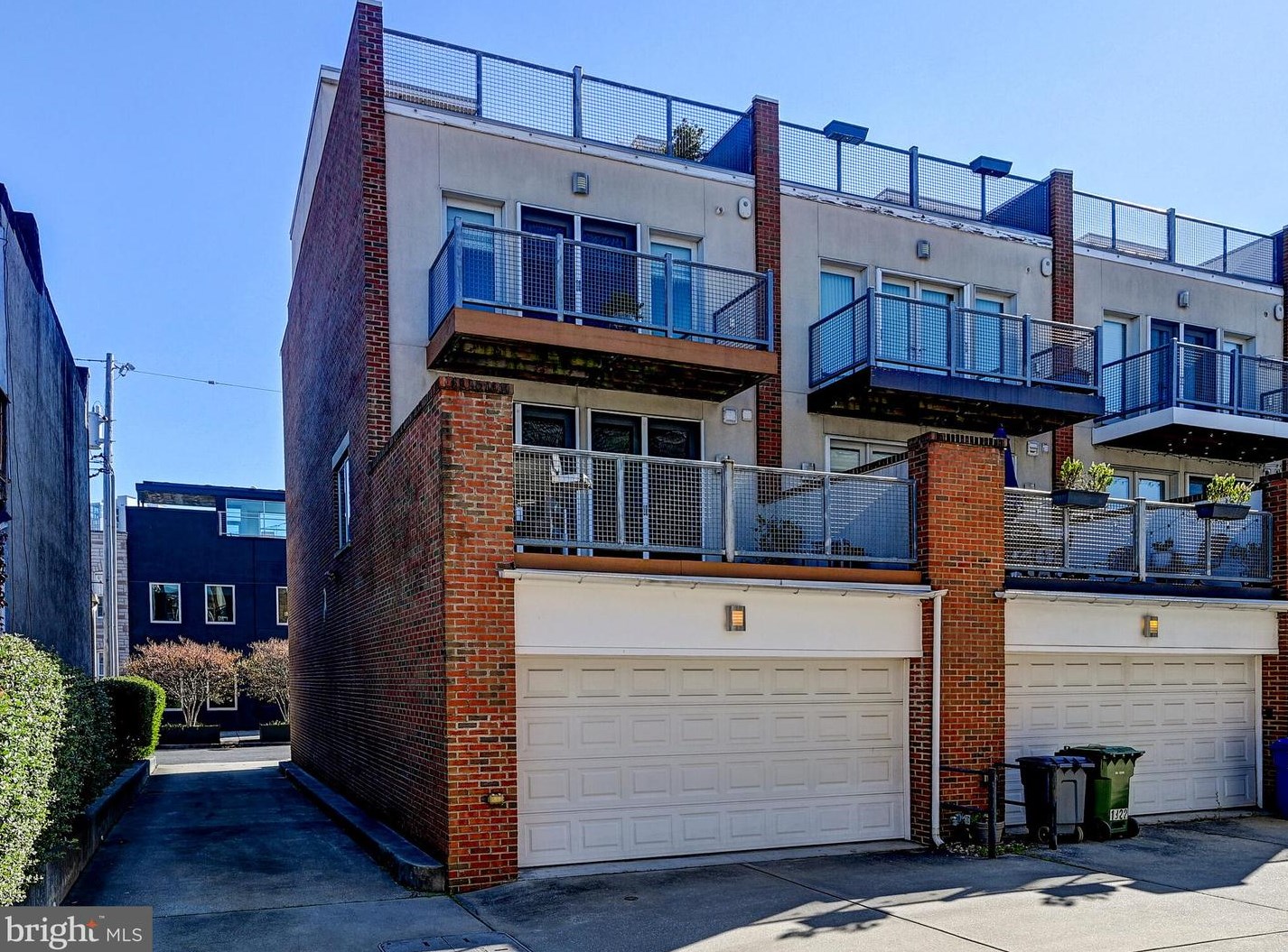 1320 Haubert St, Baltimore MD  21230-5220 exterior