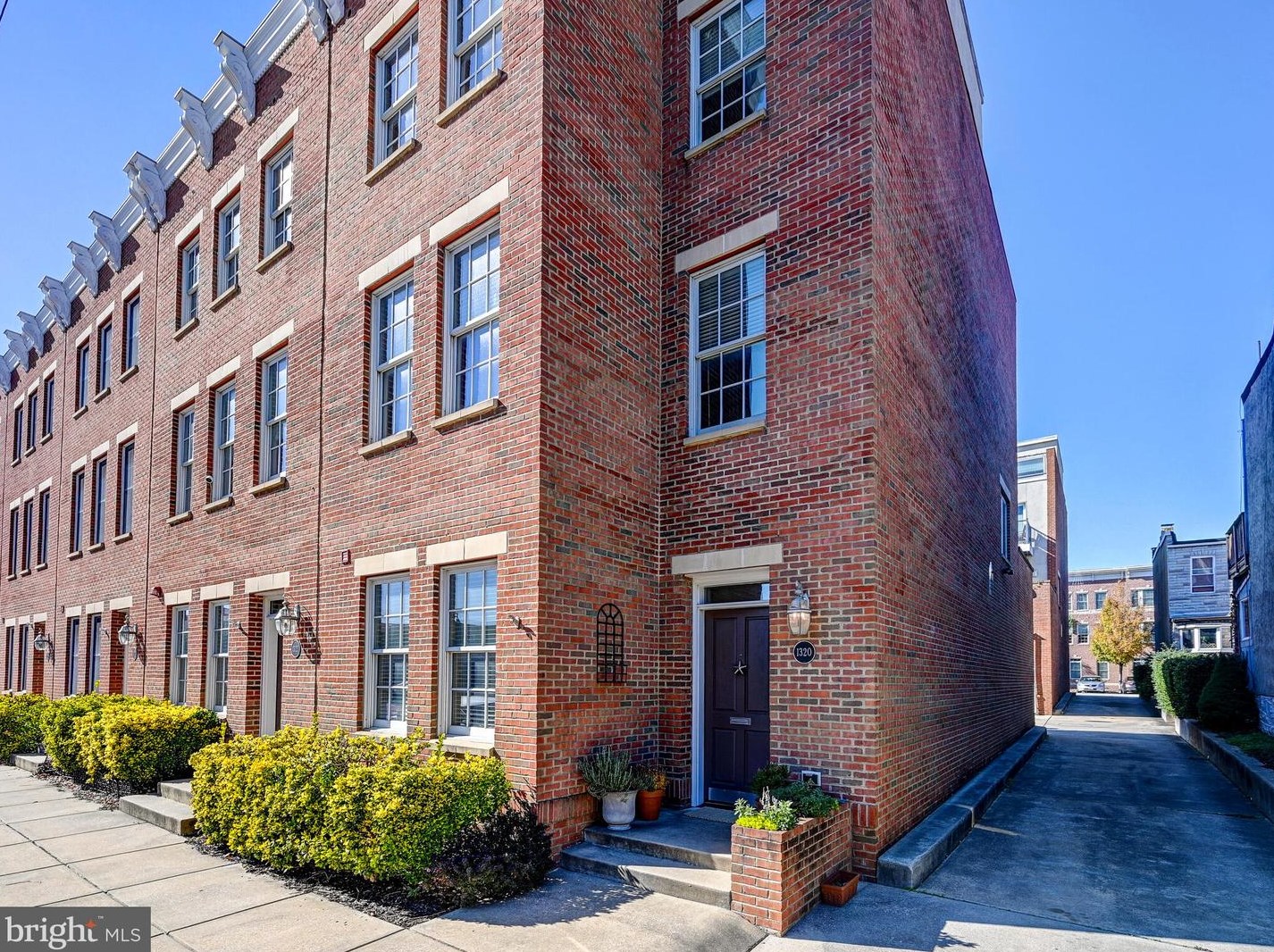 1320 Haubert St, Baltimore MD  21230-5220 exterior