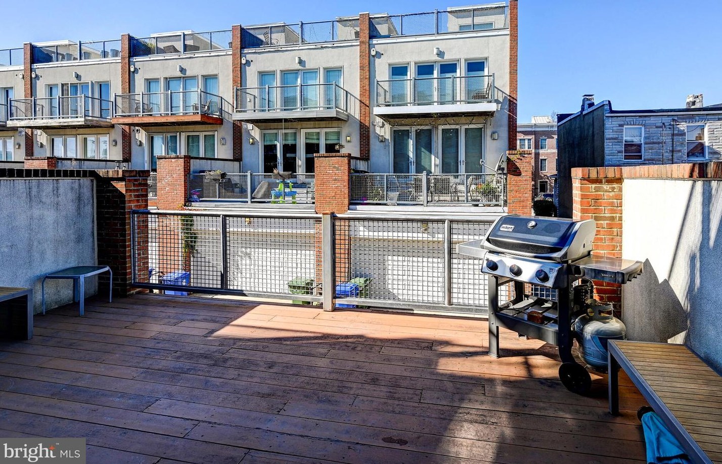 1320 Haubert St, Baltimore MD  21230-5220 exterior